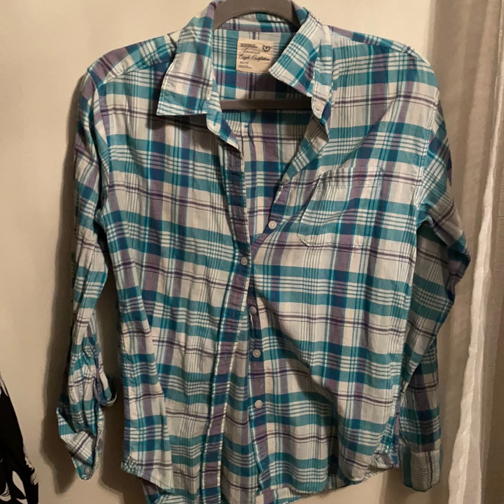 American eagle plaid shirt